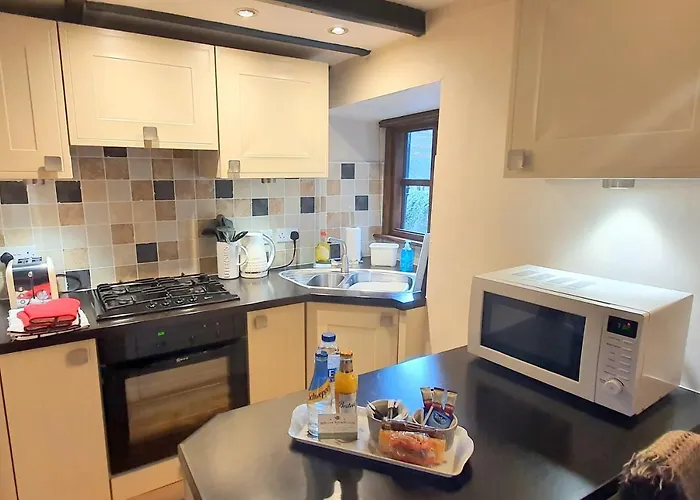 Stanton Cottage, Youlgrave Nr Bakewell