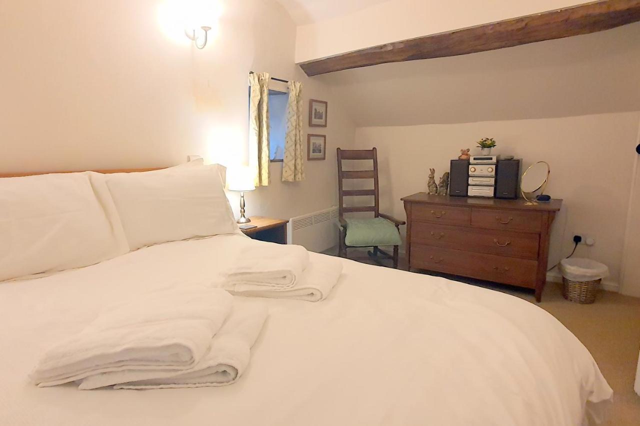 Stanton Cottage, Youlgrave Nr Bakewell